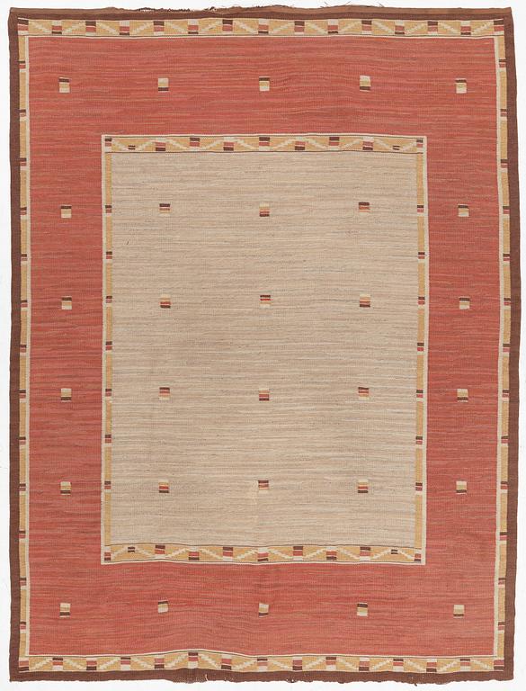 A flat weave carpet, c. 360 x 265 cm.