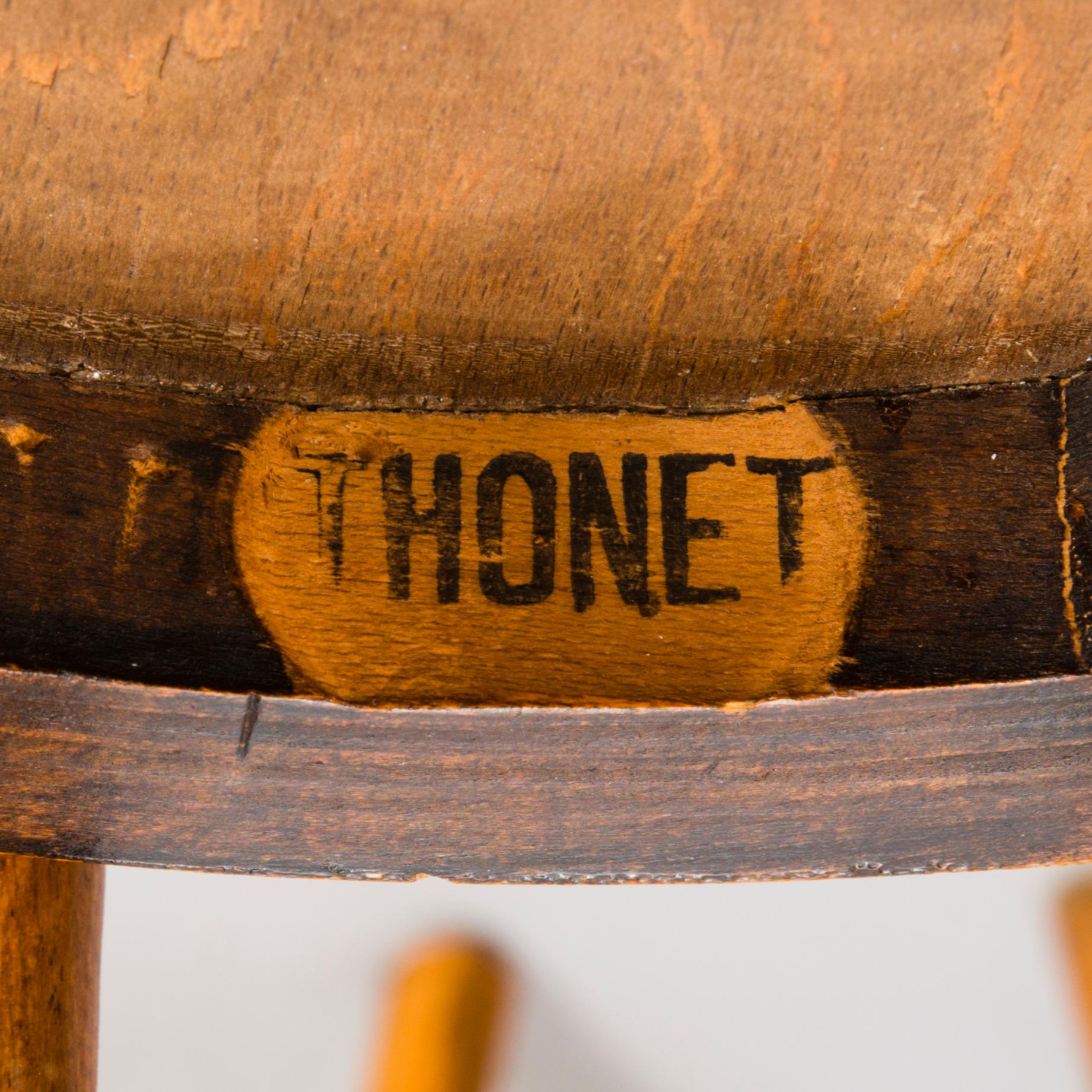 STOLAR, 6 st, Thonet, 1900-talets första hälft, tillverkade för den ryska marknaden, brännmärkta.