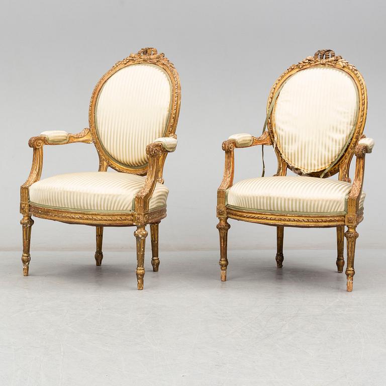 KARMSTOLAR, ett par, Louis XVI-stil, Frankrike, 1800-talets slut.