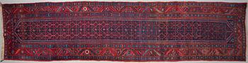 GALLERIMATTA, semiantik, Kaukasien, ca 497 x 117 cm.