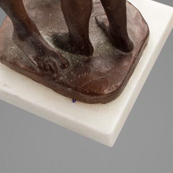 GUDMAR OLOVSON, skulptur, bronserad konstmassa, signerad.