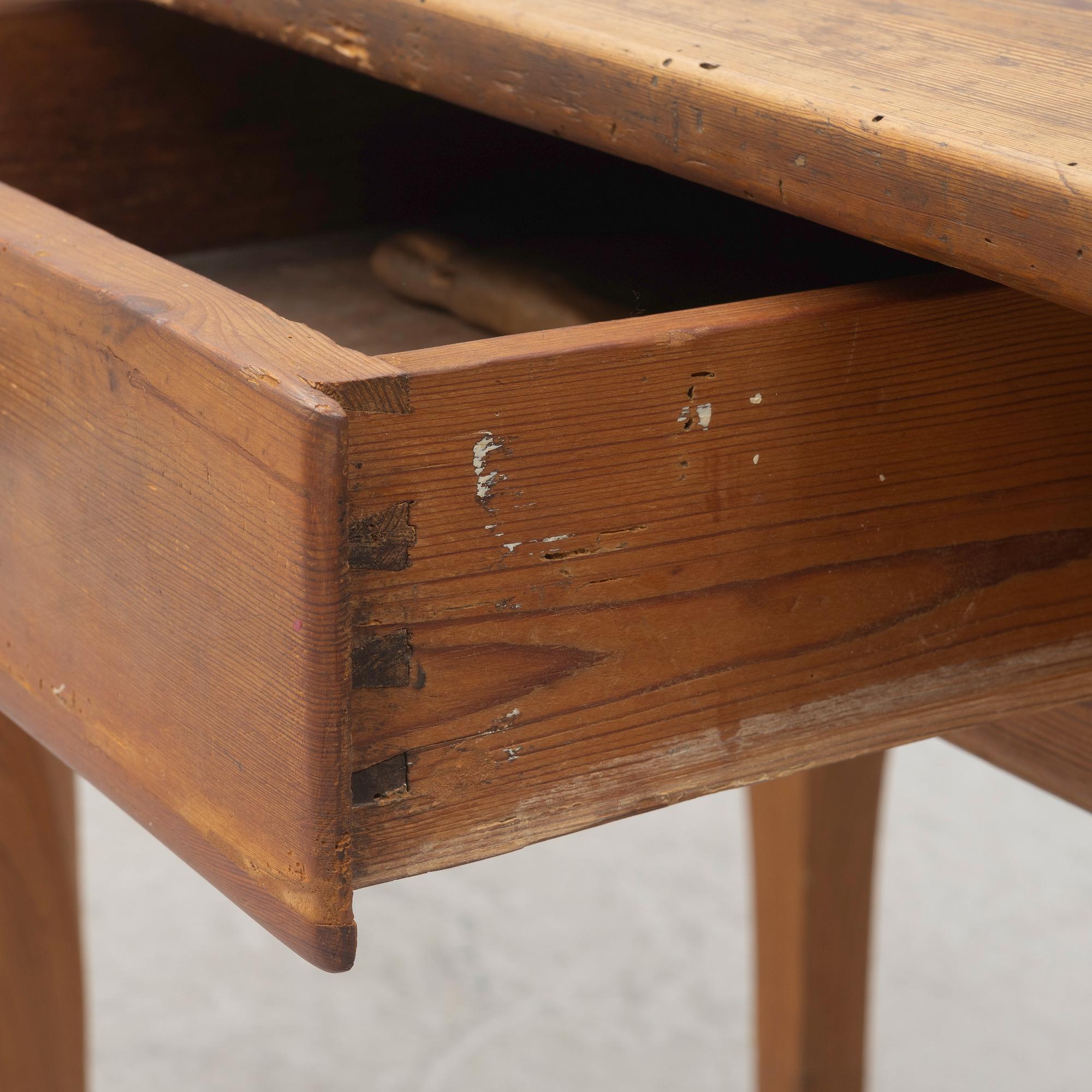 A 19th Century Dining Table.