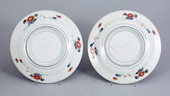 SKÅLFAT, ett par, porslin Imari Japan 1700-tal.