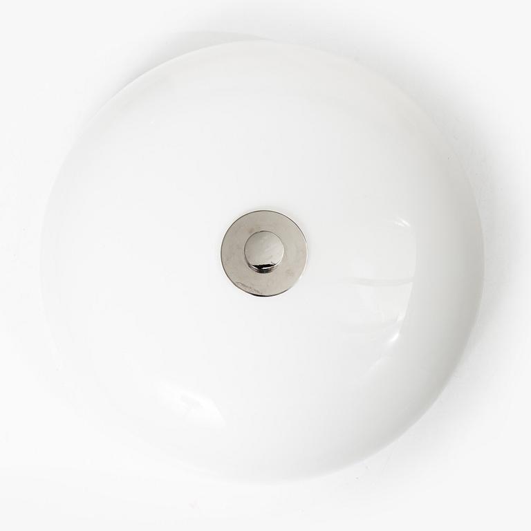 Gunnar Asplund, a GA3 wall lamp, Blond, contemporary production.