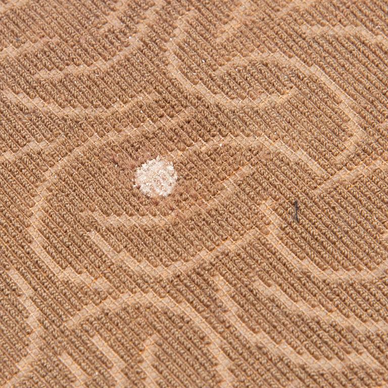 A PAIR OF 1940's ARMCHAIRS NO 34/402, Oy Huonekalu- ja Rakennustyötehdas Ab.