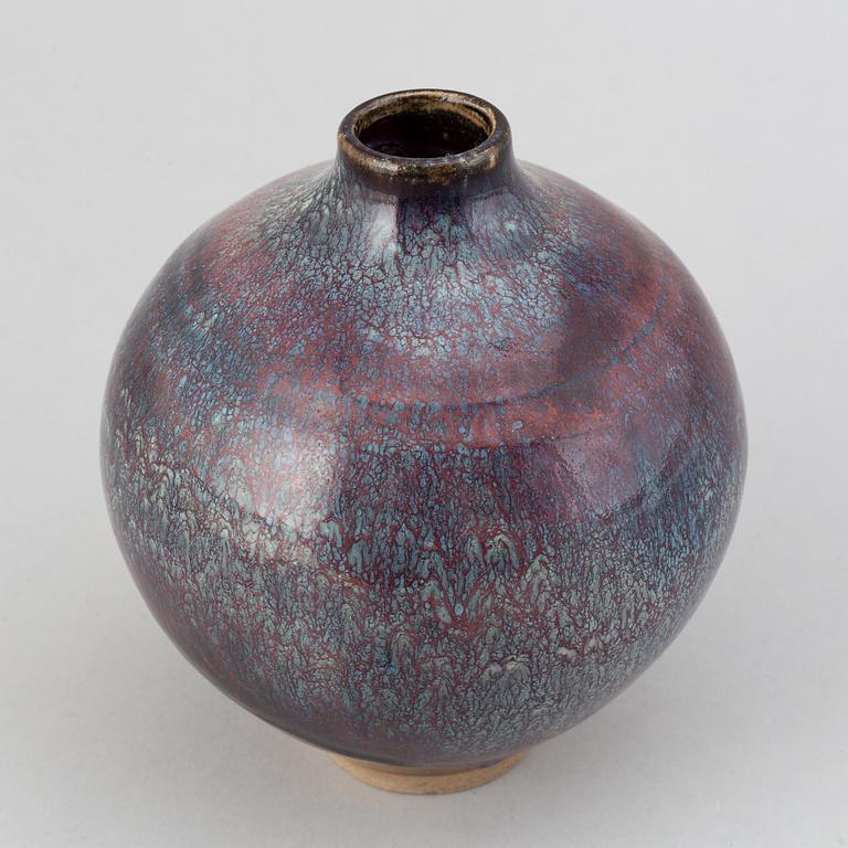 A chinese flambe glazed vad, 20th Century.