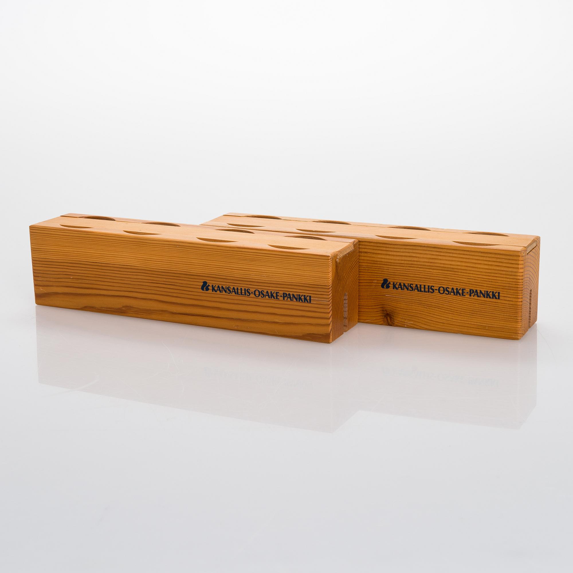 Tapio Wirkkala, snapsglas, 8 st, "Gaissa", Iittala. I två träaskar.