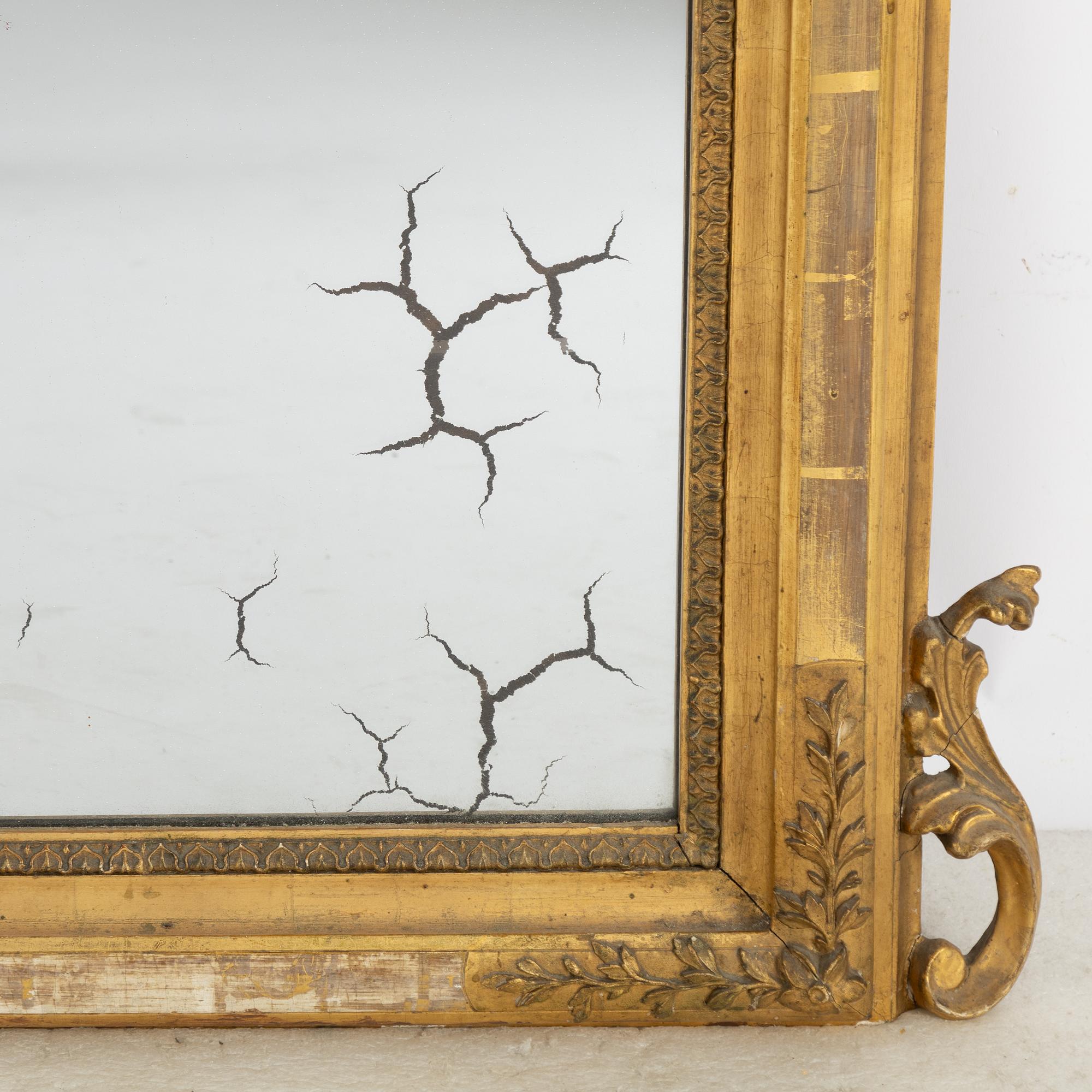 Mirror, late 19th century.