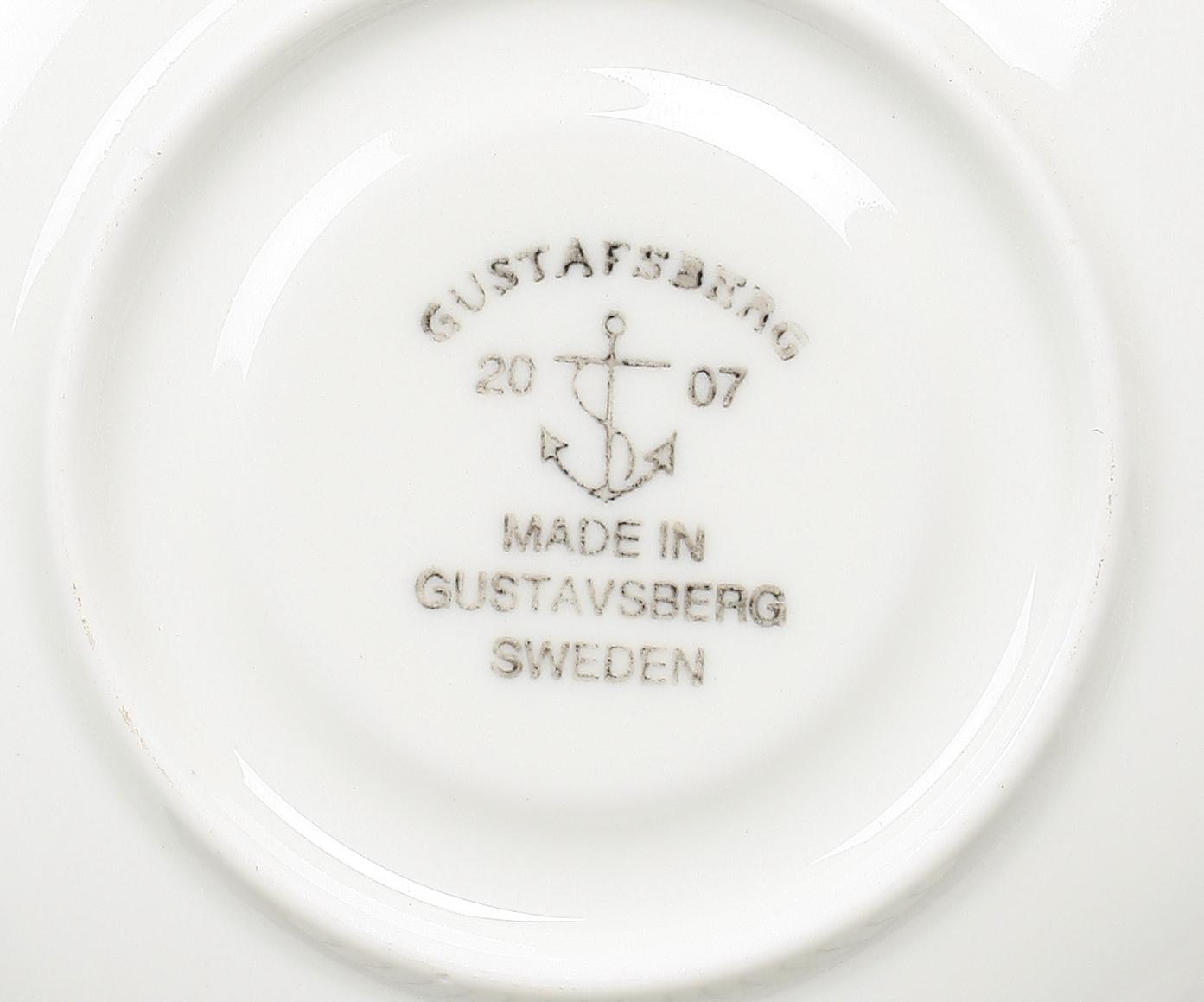 KAFFEKOPPAR med FAT, 6 st, benporslin, "Spisa Ribb", Stig Lindberg, Gustavsberg, 2000-tal.