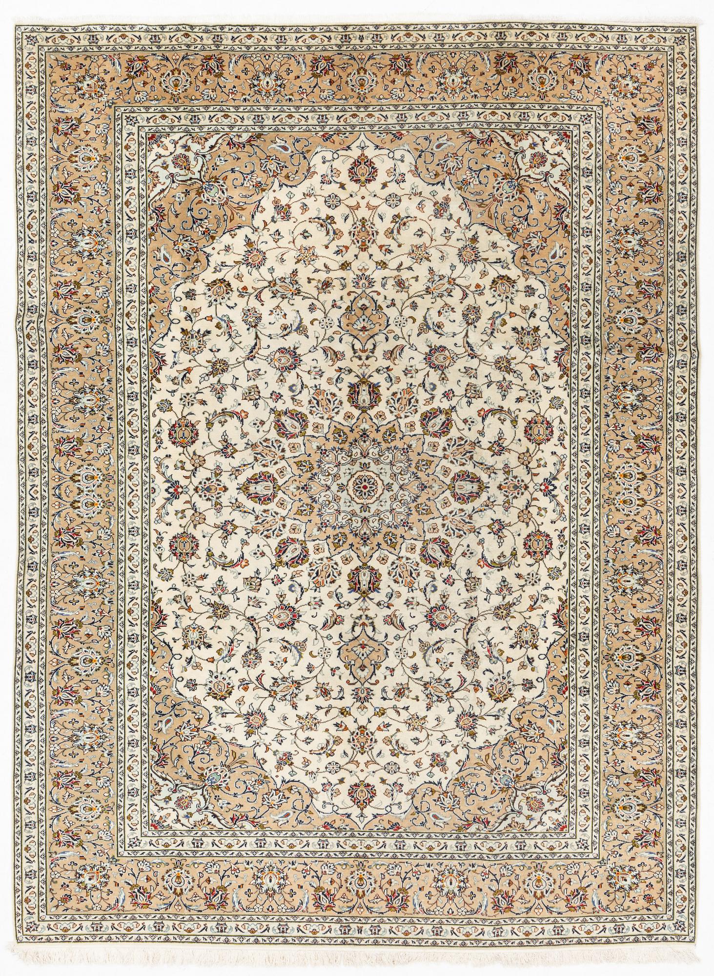 A  carpet, Kashan, ca 334 x 247 cm.