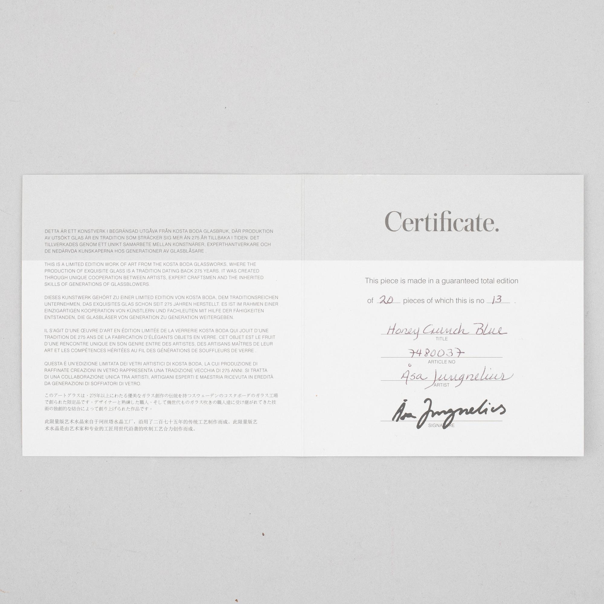 Åsa Jungnelius, "Honey Crunch Blue".