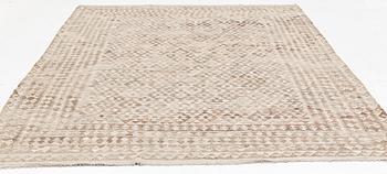 Rug, Kelim Oriental, 350 x 252 cm.