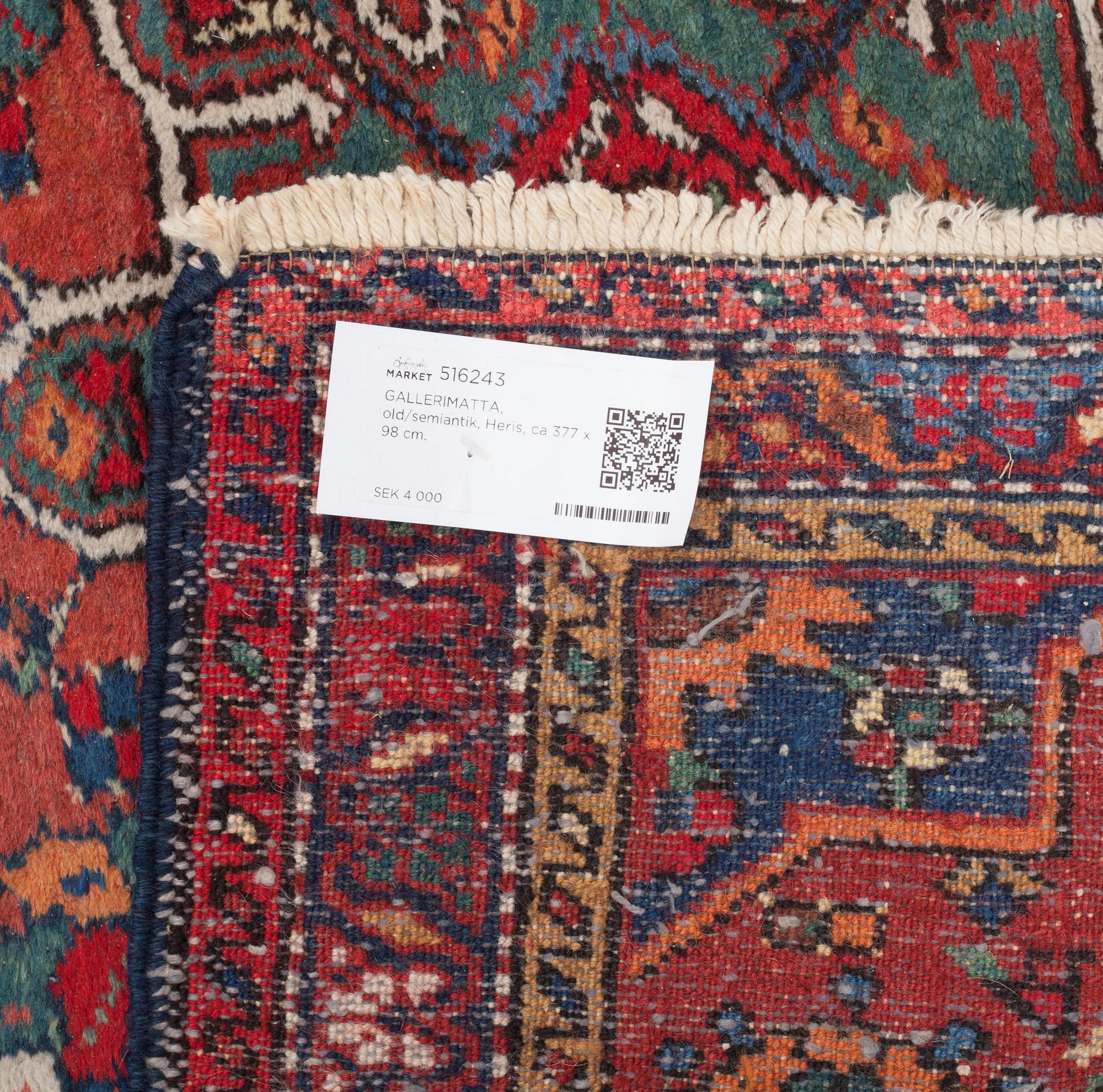 GALLERIMATTA, old/semiantik, Heris, ca 377 x 98 cm.