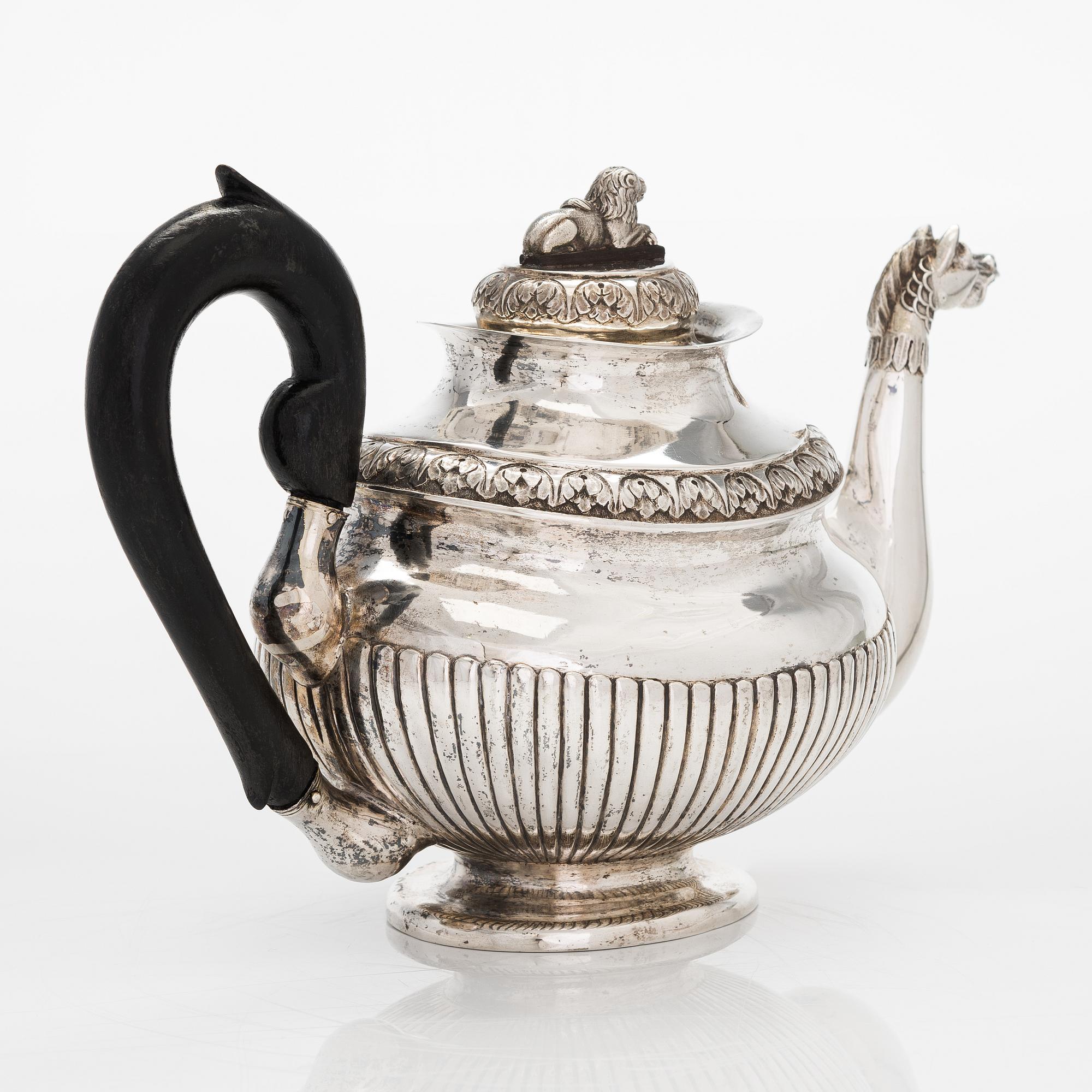 A Late-Empire silver teapot, maker's mark of Carl Petter Norlin, Malmö 1830.