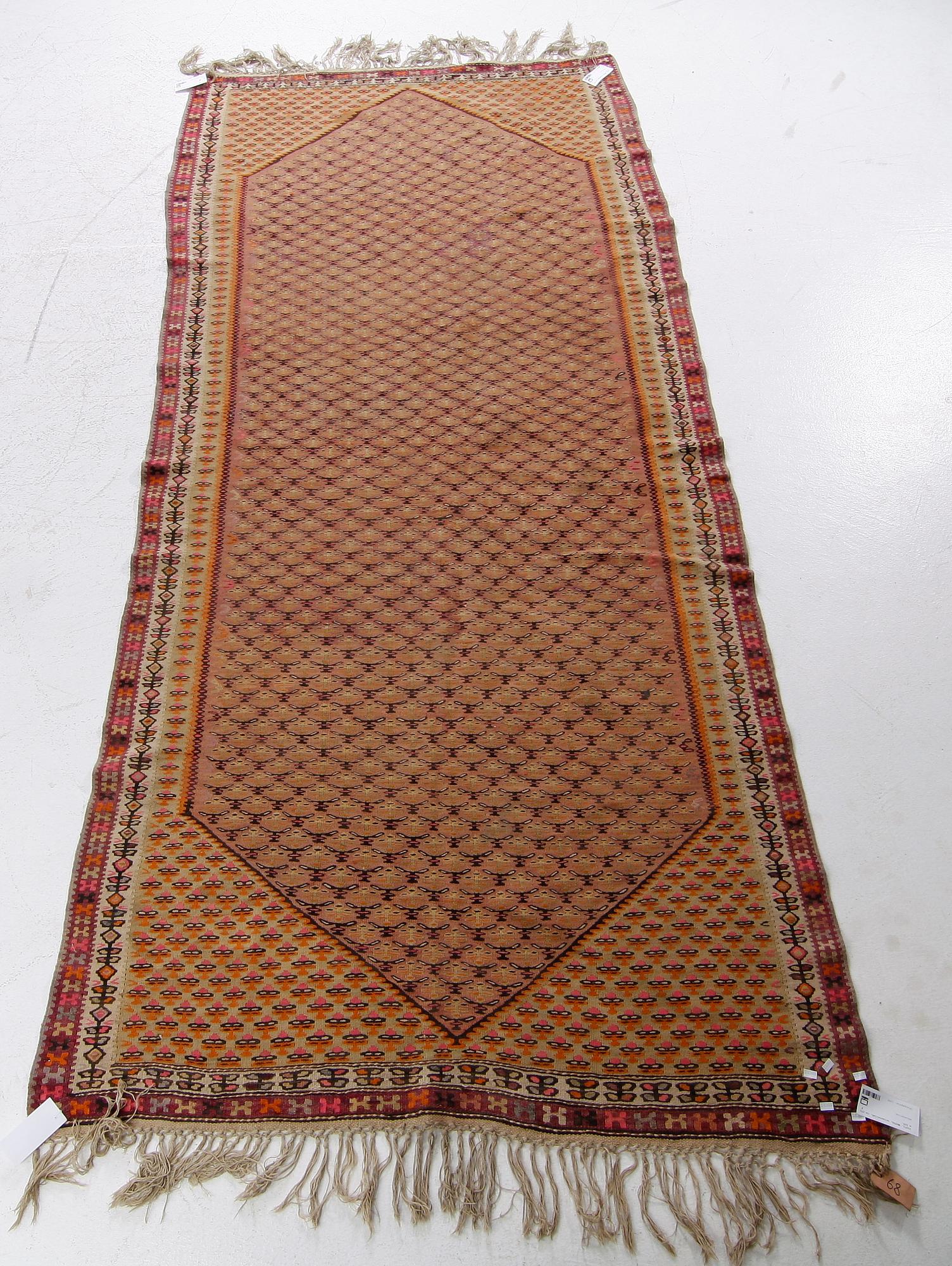 MATTA, orientalisk, ca 270 x 125.