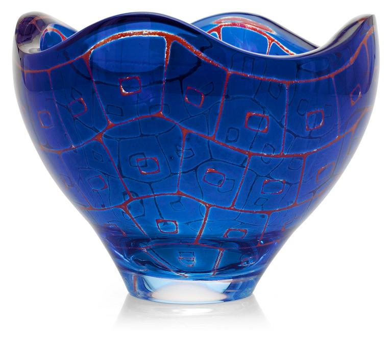 A Sven Palmqvist ravenna glass bowl, Orrefors 1978.