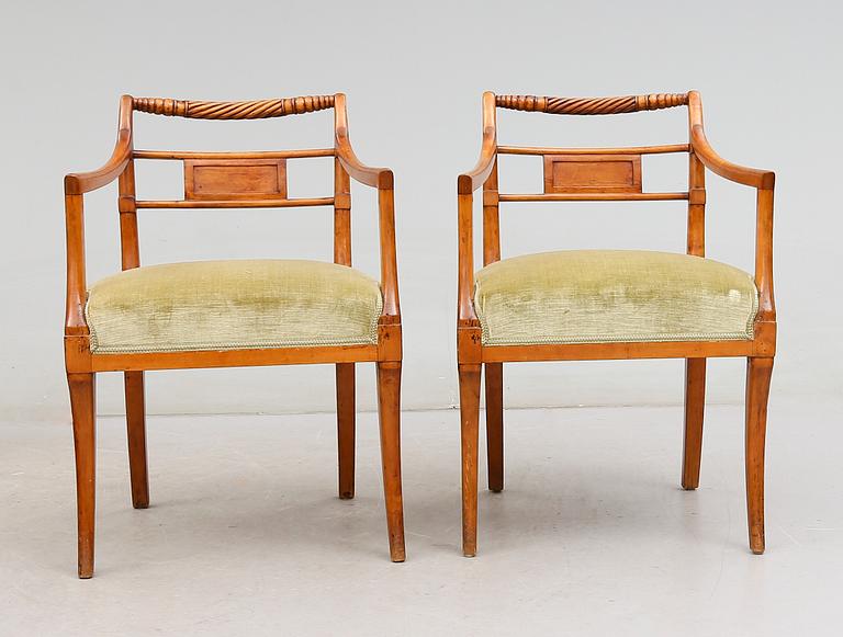 KARMSTOLAR, 1 par, senempire, 1800-talets mitt.