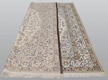 Matto, Nain part silk sk 9LAA,   342 x 255 cm.