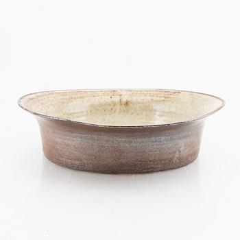 Signe Persson-Melin, a signed stoneware bowl dated 00.