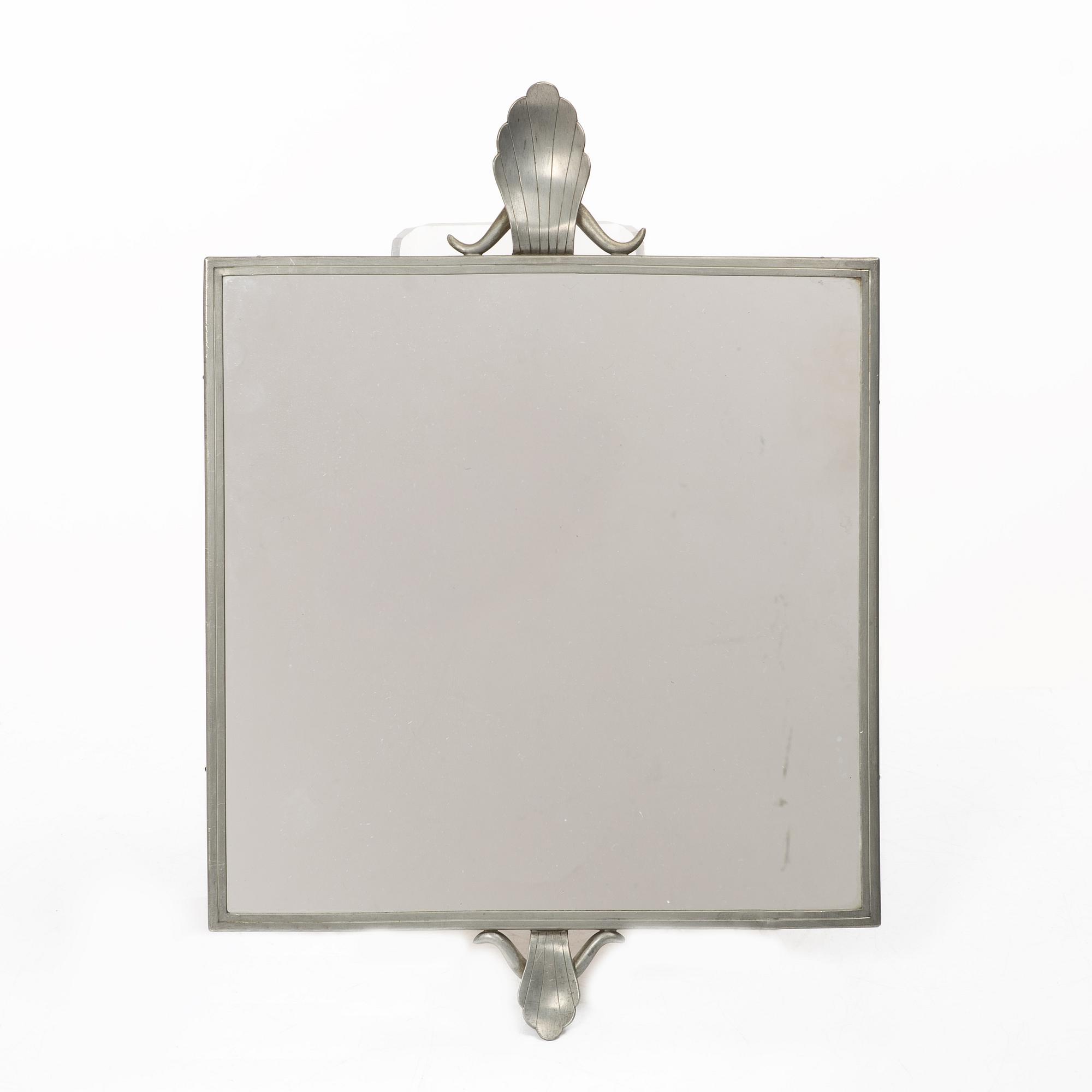 A model A120 mirror, Firma Svenskt Tenn, 1929.