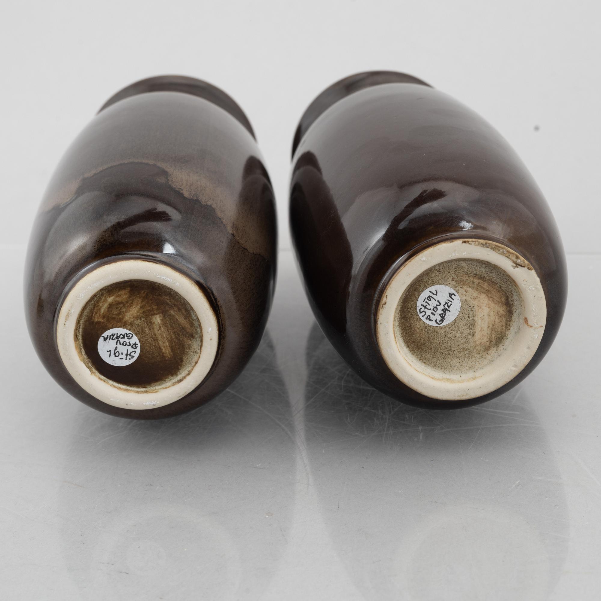 Stig Lindberg, vases, a pair, glaze samples with form from the "Grazia" series, Gustavsberg.