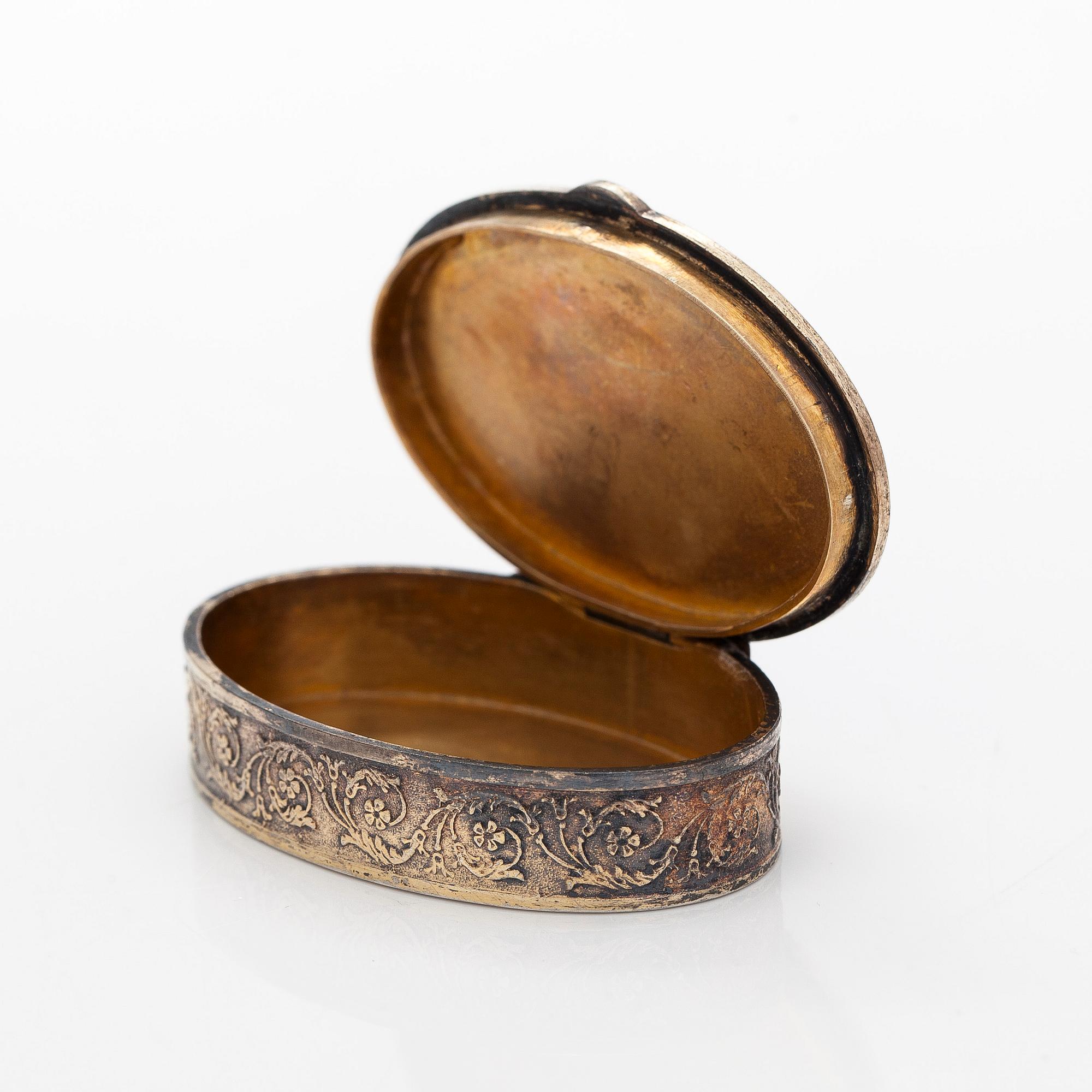 A gilded silver and enamel box, Marius Hammer, Norway, and a pendant in silver and enamel.
