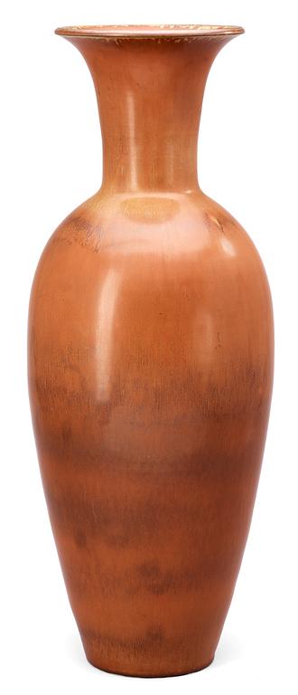 A Gunnar Nylund, stoneware braun glazed vase, Rörstrand.