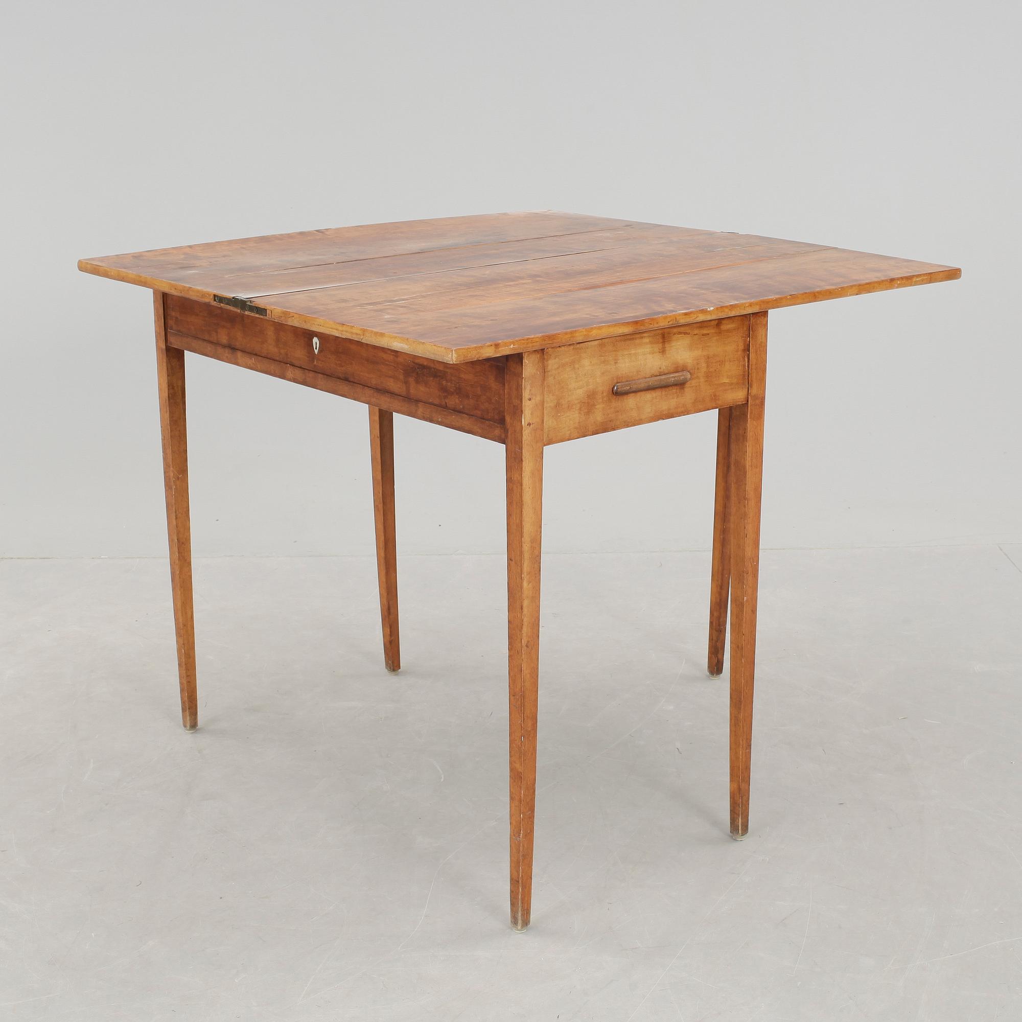 SPELBORD, gustaviansk-stil, 1800-tal.