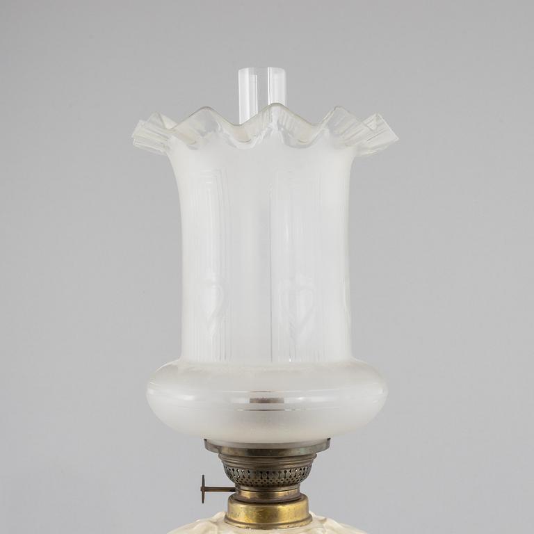 An Art Nouveau kerosene lamp, Gustafsberg, 1916.