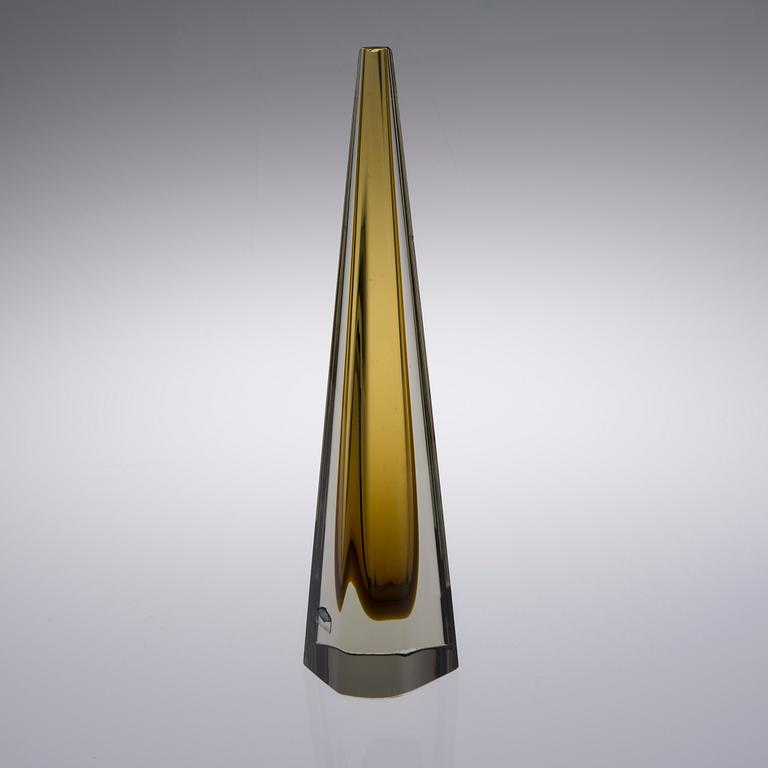 SKULPTUR, glas, "Obelisk", signerad K. Franck, Notsjö -64.