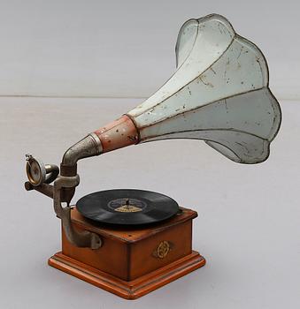 VEVGRAMMOFON, 1900-talets början.