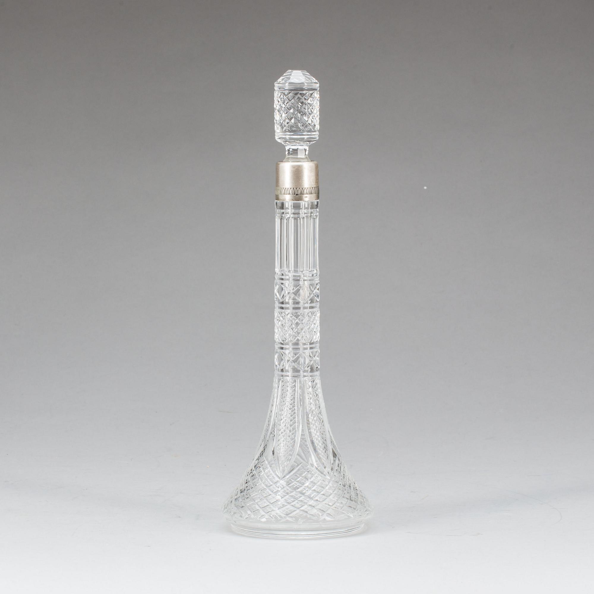KARAFF MED PROPP, glas, silverskoning. Sovjetunionen, 1900-tal.