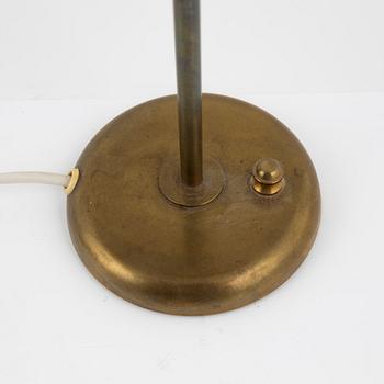 Harald Notini, bordslampor, ett par, modell " 15288", Arvid Böhlmarks Lampfabrik, 1900-talets mitt.