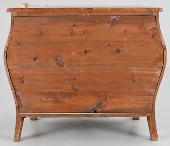 BYRÅ, rokokostil. 1800-tal.