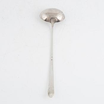 Soup ladle / punch ladle, silver, 18th Century.