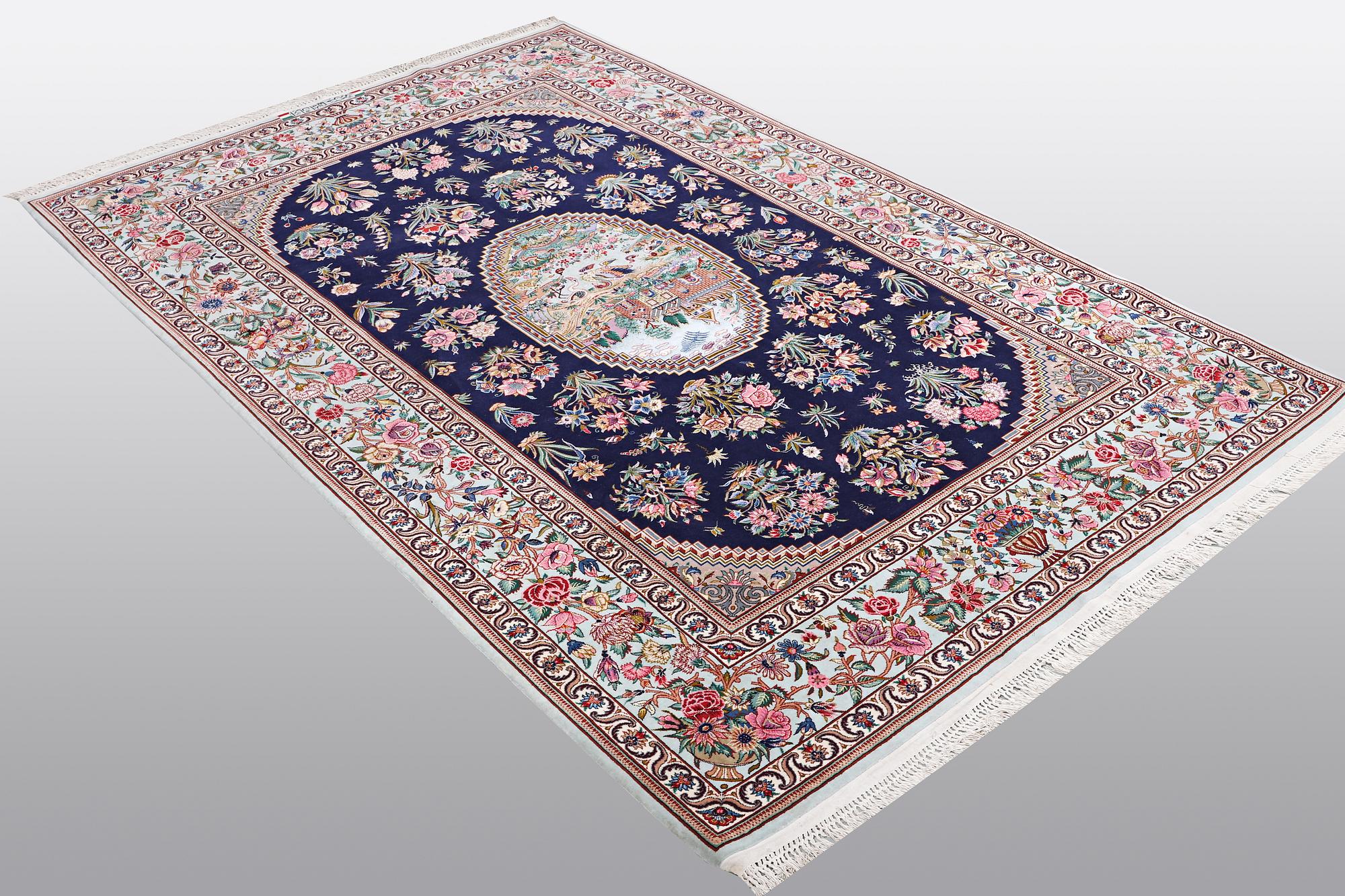 Matta Isfahan, part silk, ca 206 x 142 cm Signerad: hussien Rahimi.