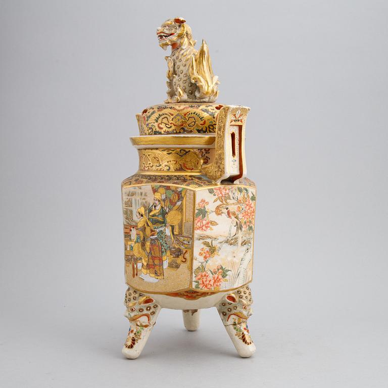 A tripod with cover, Satsuma, Japan, Meiji (1868-1912).