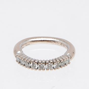 Ole Lynggaard, ring, 18K white gold with brilliant-cut diamonds.