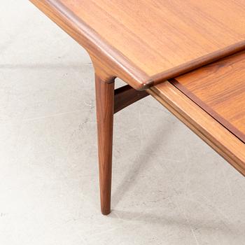 Johannes Andersen, a 1960s teak dining table Uldum Denmark.