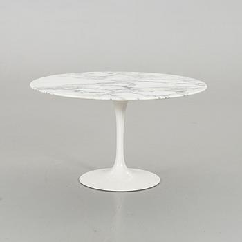 A table, "Tulip", Eero Saarinen,