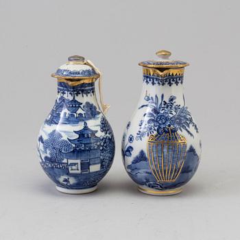 Two blue and white milk jugs with covers, Qing dynasty, Qianlong (1736-95).