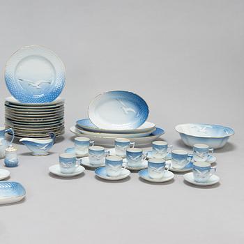 A 117-pcs 'Måsen' porcelain tableware by Bing & Gröndal, Denmark.