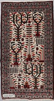 MATTA, orientalisk, old. Ca 154 x 84 cm.