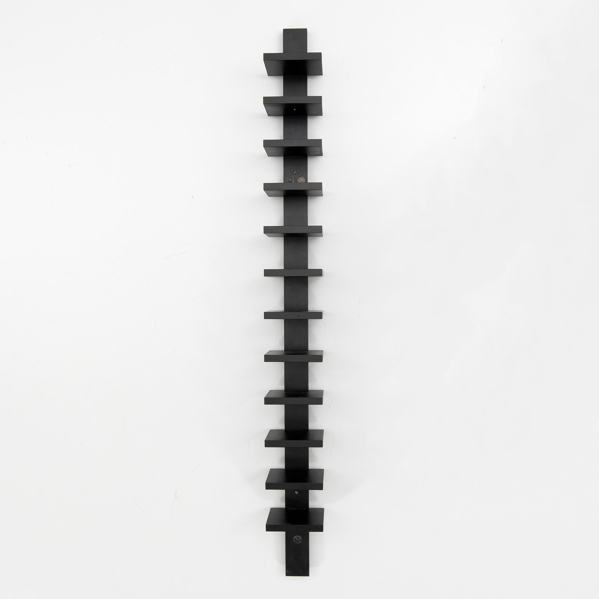 John Kandell, Shelf, "Pilaster", Källemo.