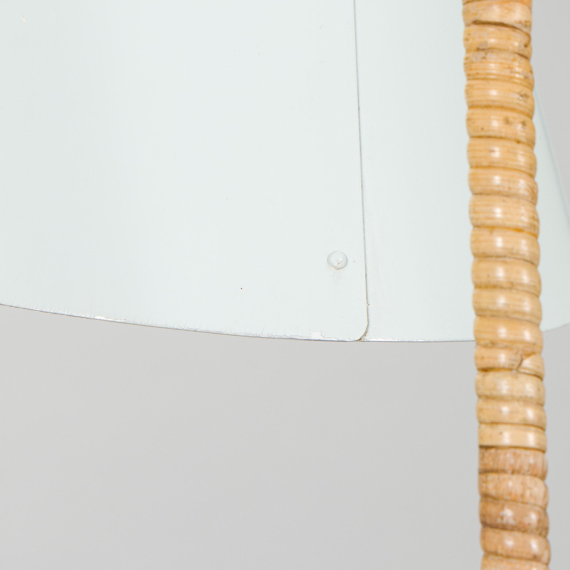 Paavo Tynell, floor lamp, model K10-10, Idman, mid-20th century.