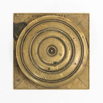 A brass sundial compass by J. Elfgren (instrument maker active ca 1750-1801).