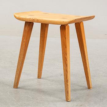 Carl Malmsten, a 'Visingsö' pine stool from AB Karl Andersson & Söner, later part of the 20th Century.