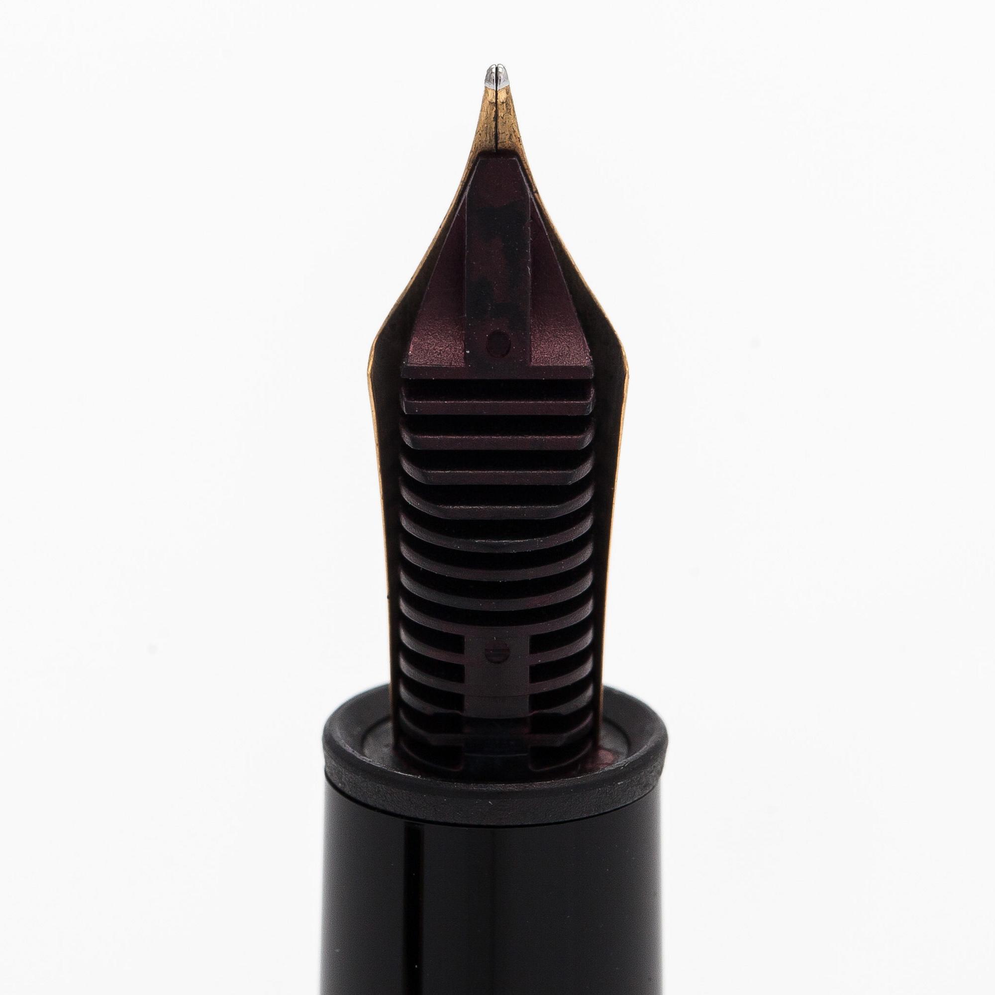 Montblanc, a Meisterstück fountain pen.