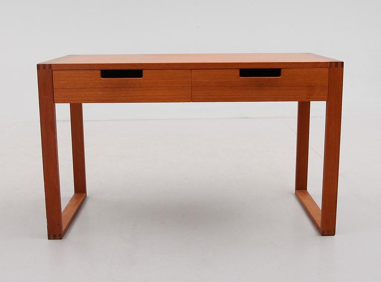 BORD, teak, 1900-talets andra hälft.