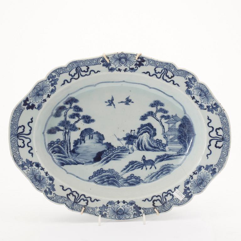 TERRINFAT, porslin, Kina, Qianlong (1736-95).